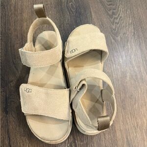UGG Goldenstar Sandal
